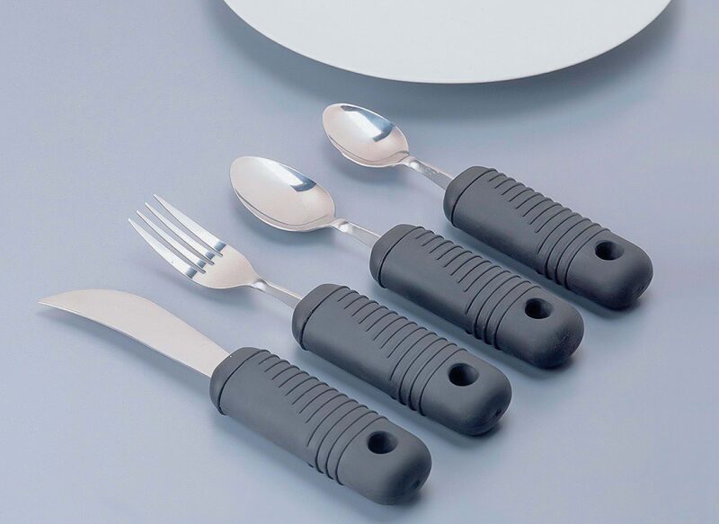 Zestaw sztućców dla niepełnosprawnych