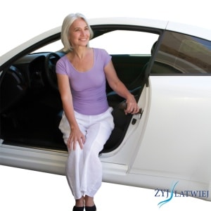 Pomocna rączka -uchwyt do wsiadania/wysiadania z auta