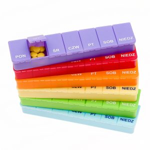 pojemnik na leki_zyjlatwiej,pl